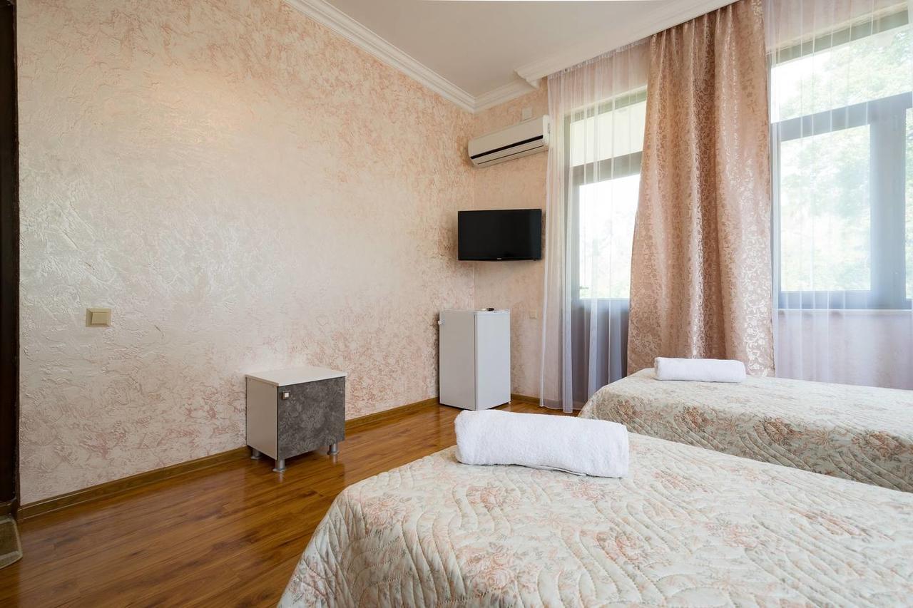 Sunny Hotel Batumi Makhinjauri Dış mekan fotoğraf