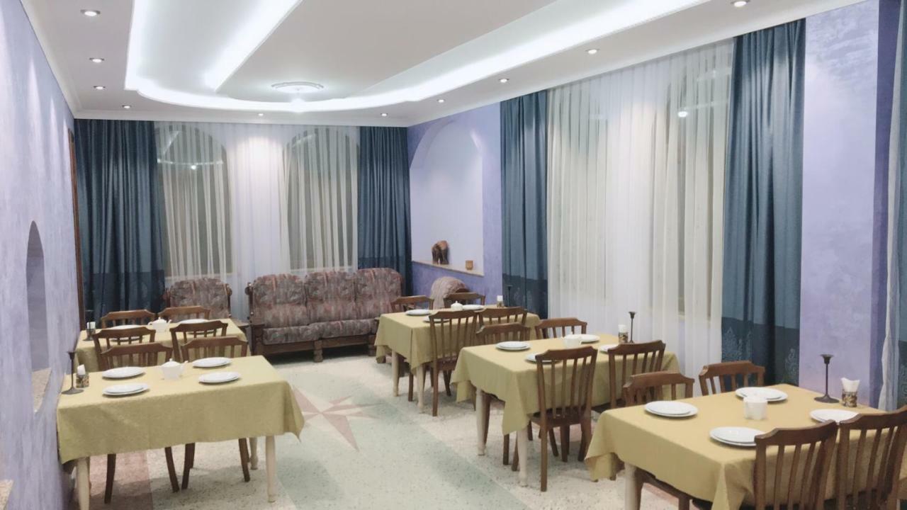 Sunny Hotel Batumi Makhinjauri Dış mekan fotoğraf